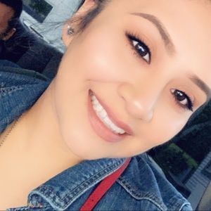 Meet your Posher, Norma